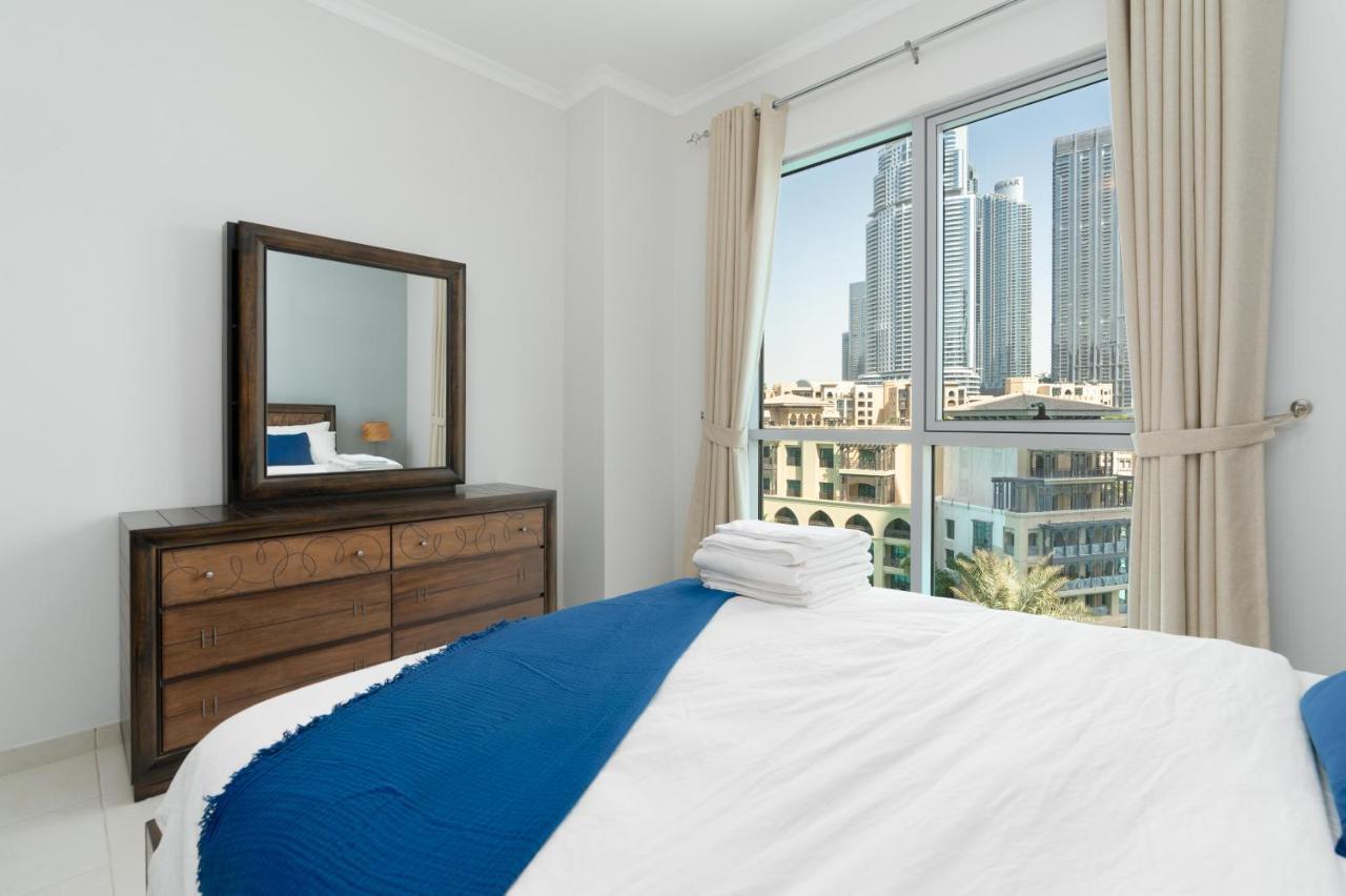 King 2 Bedroom With Burj Khalifa & Fountain View Apartment Dubai