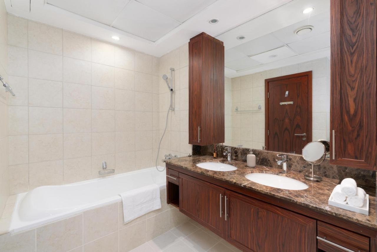 Apartment King 2 Bedroom With Burj Khalifa & Fountain View