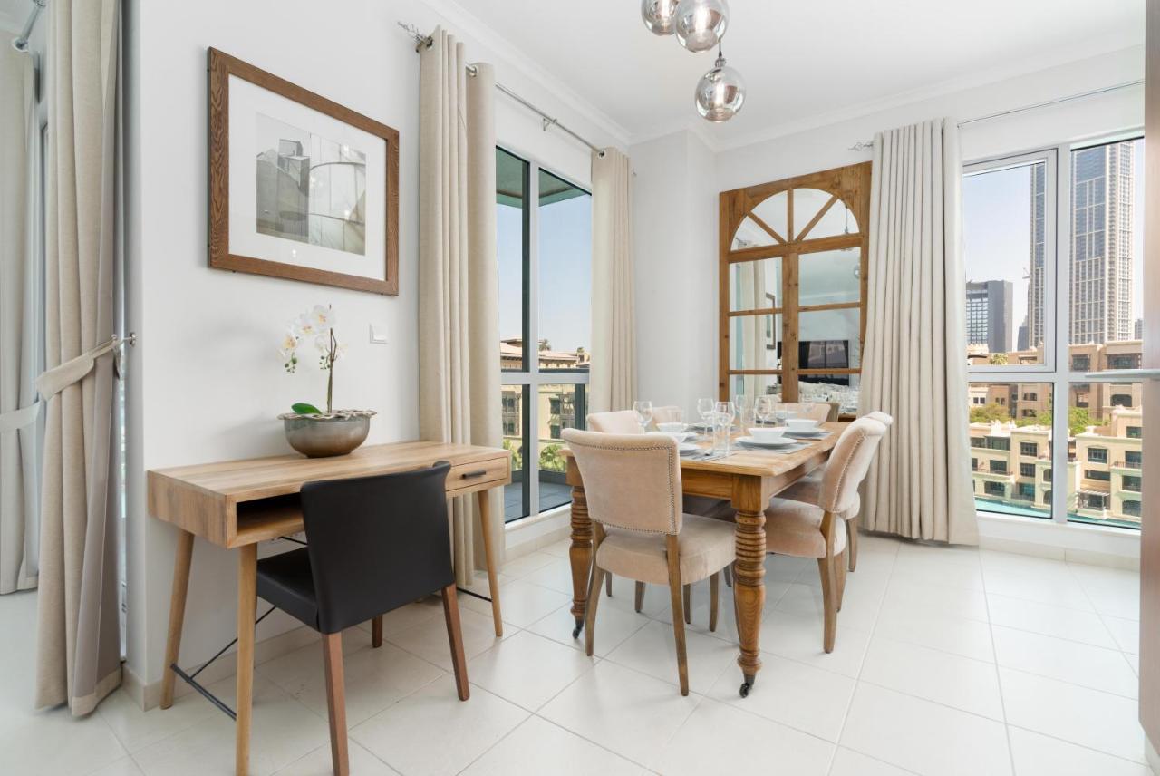 King 2 Bedroom With Burj Khalifa & Fountain View Apartment